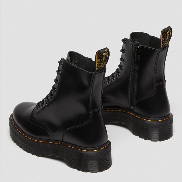 Dr. Martens Black Leather Jadon Smooth Platform  Unisex Boots size 9 - Picture 4 of 10